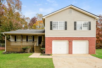 5236 Bailey Dr ELLENWOOD, GA 30294